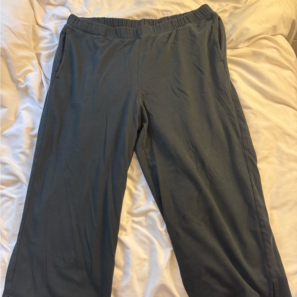 Eileen Fisher Gray Ankle Cropped Pants